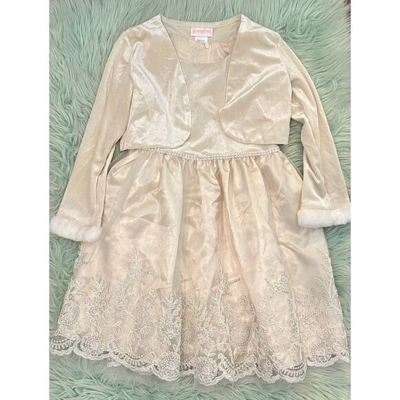 Youngland Girls 2 Piece Special Occasion Christmas Dress Size 6X Cream Velour